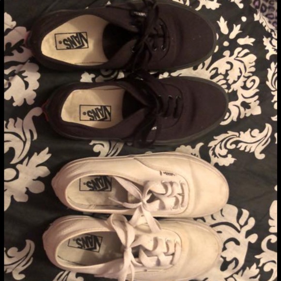 plain black and white vans